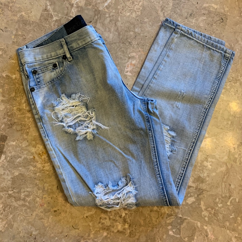 One Teaspoon Distressed Jean
